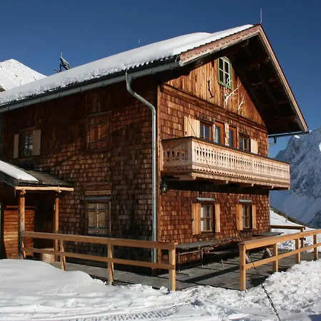 Lesach-riegelhuette Chalet *
